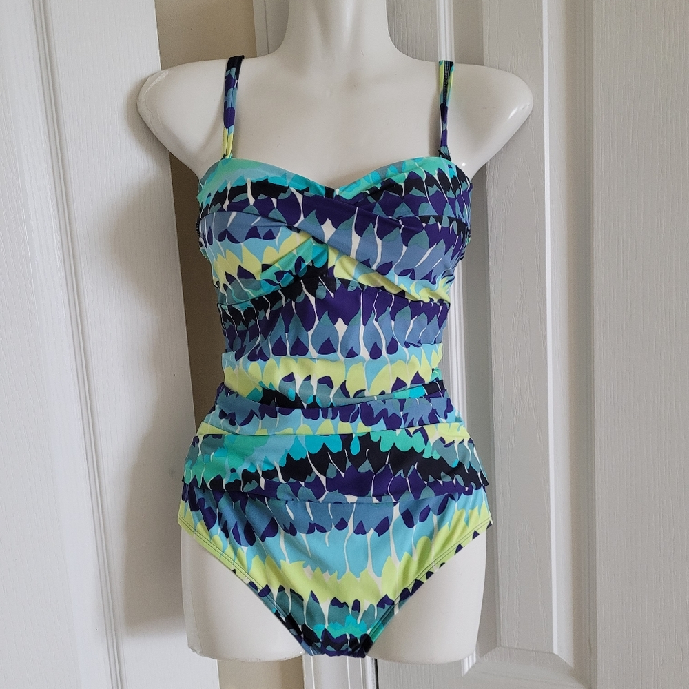 Boden one piece swimming suite
